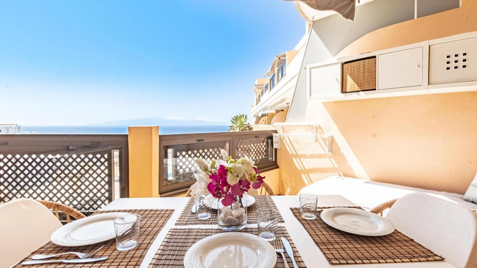 Ocean View Sunset Apt By Dream Homes Tenerife Puerto de Santiago  Ισπανία
