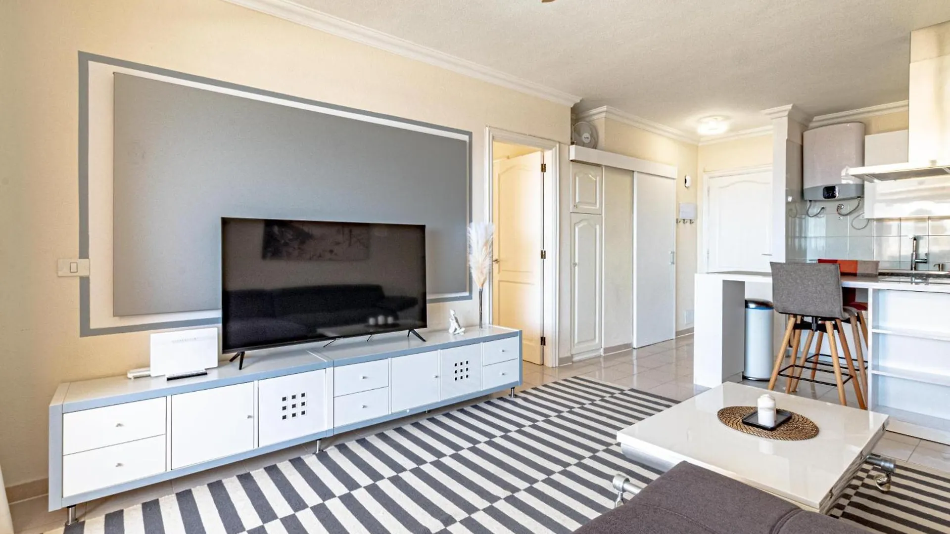 Ocean View Sunset Apt By Dream Homes Tenerife Puerto de Santiago  Ισπανία