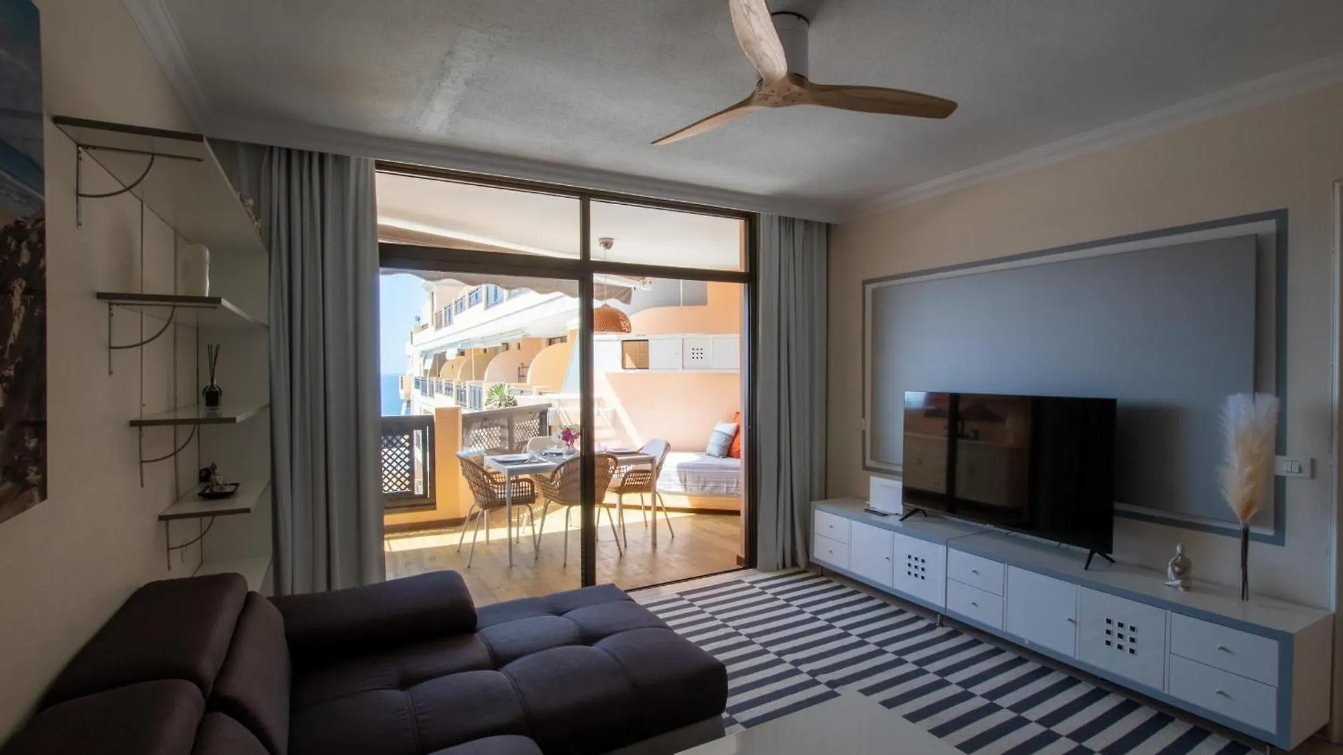 Ocean View Sunset Apt By Dream Homes Tenerife Puerto de Santiago  Ισπανία